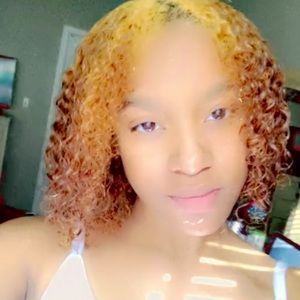 Meet your Posher, Ahryana